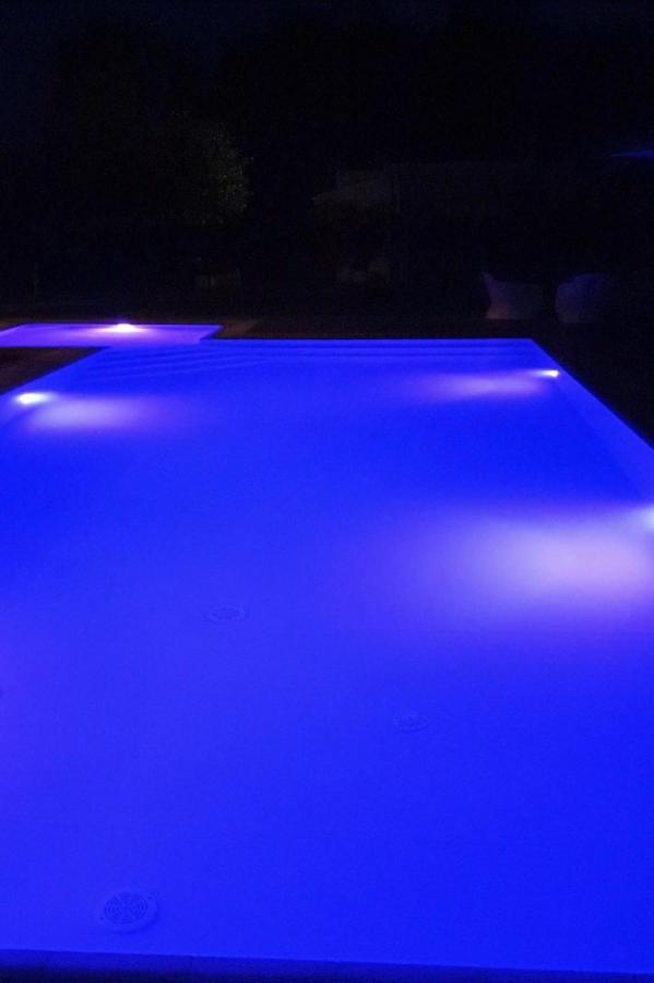 Villa Edda Heated Pool กาลาตีนา ภายนอก รูปภาพ
